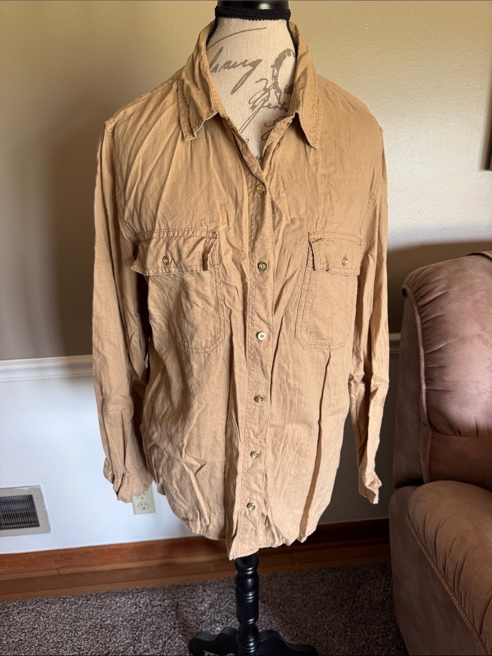 American Eagle Outfitters Tan Button-Down Utility Shirt